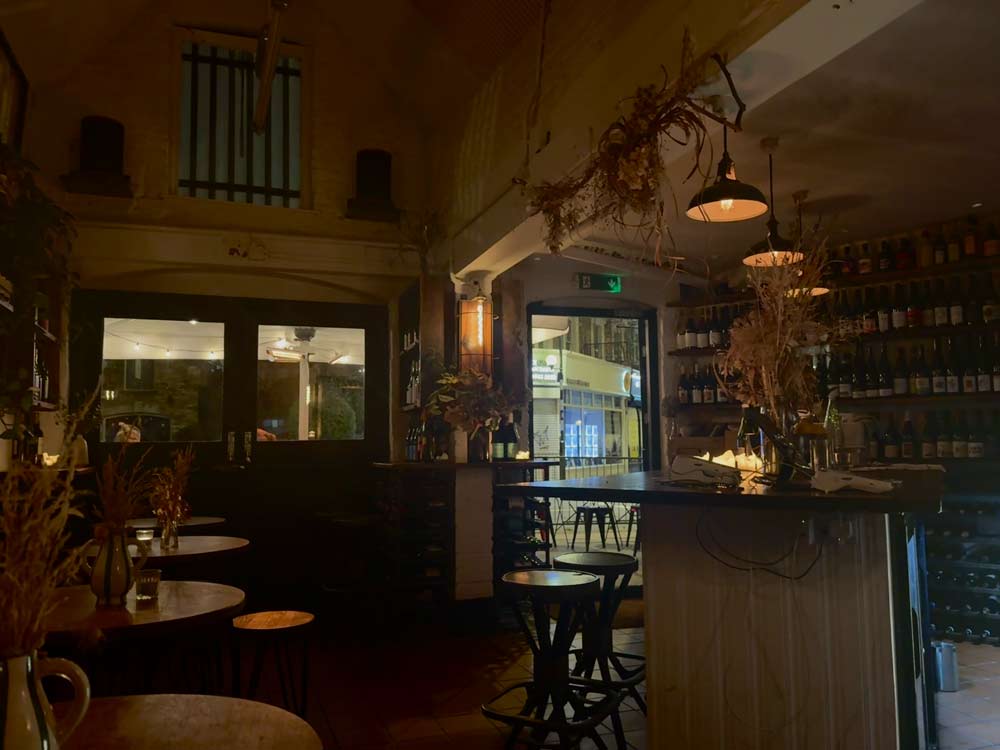 Image of interior of Bruno that links to the Bruno Wine Bar Page.
